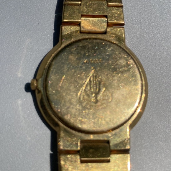 Gucci watch 3300 gold black - Picture 3 of 4